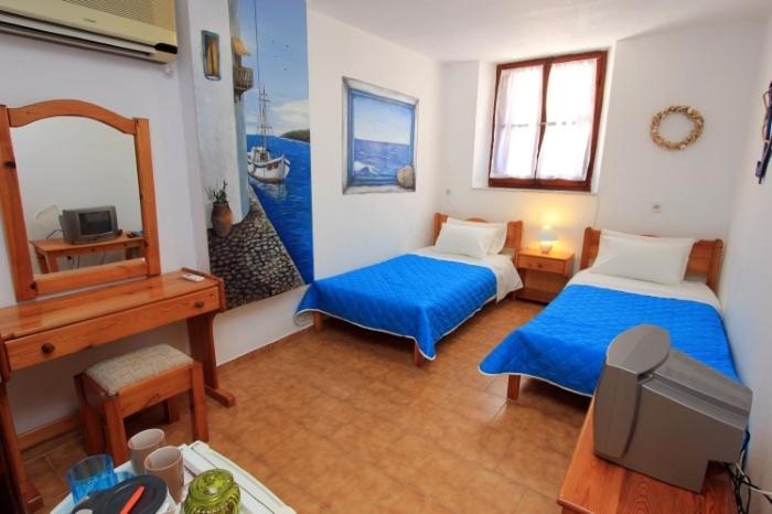 Symi Center Hotel Luaran gambar