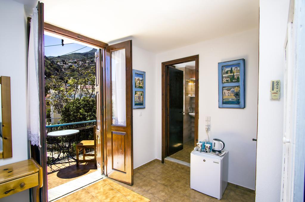 Symi Center Hotel Luaran gambar
