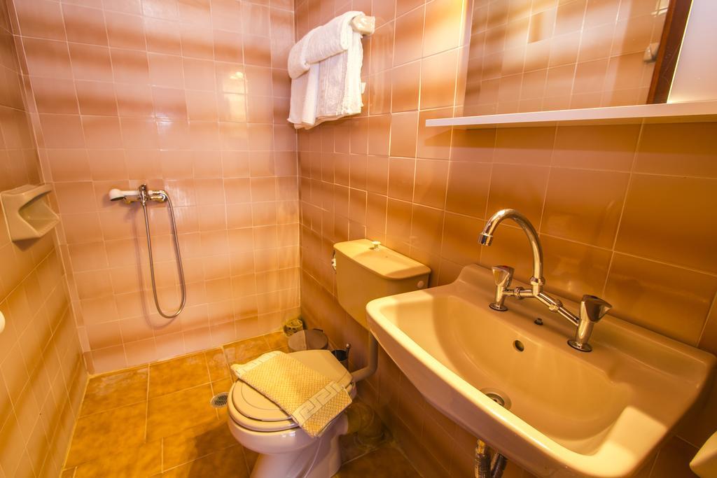 Symi Center Hotel Bilik gambar