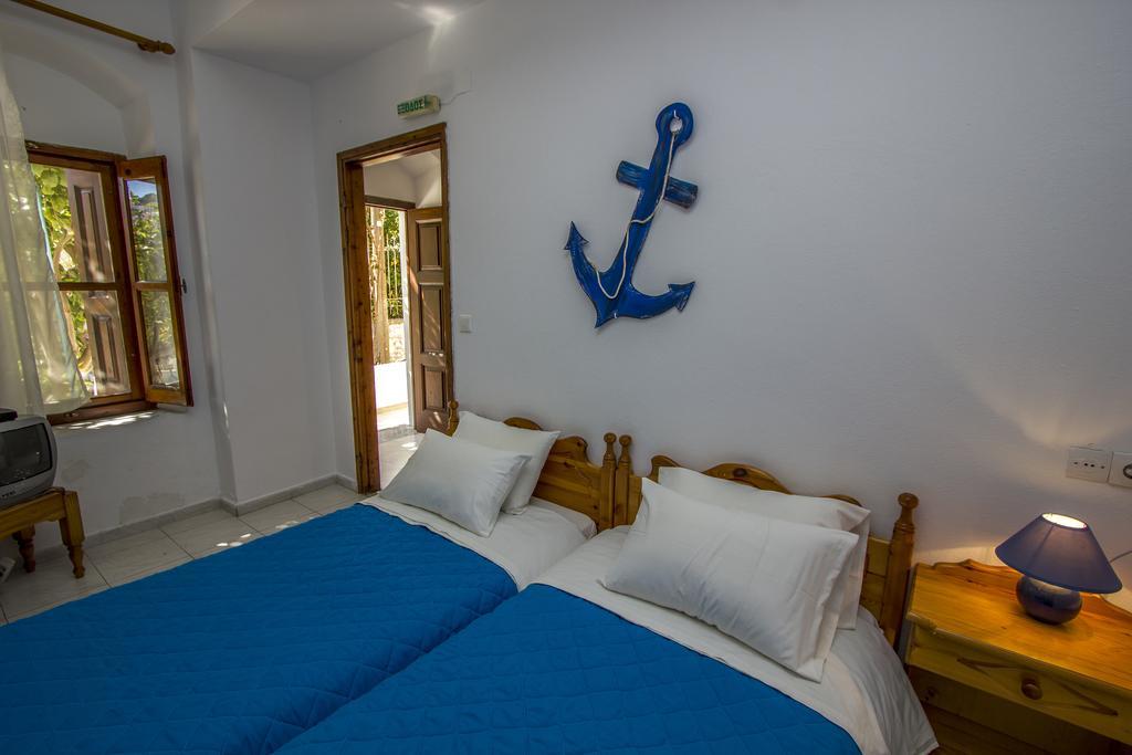 Symi Center Hotel Bilik gambar